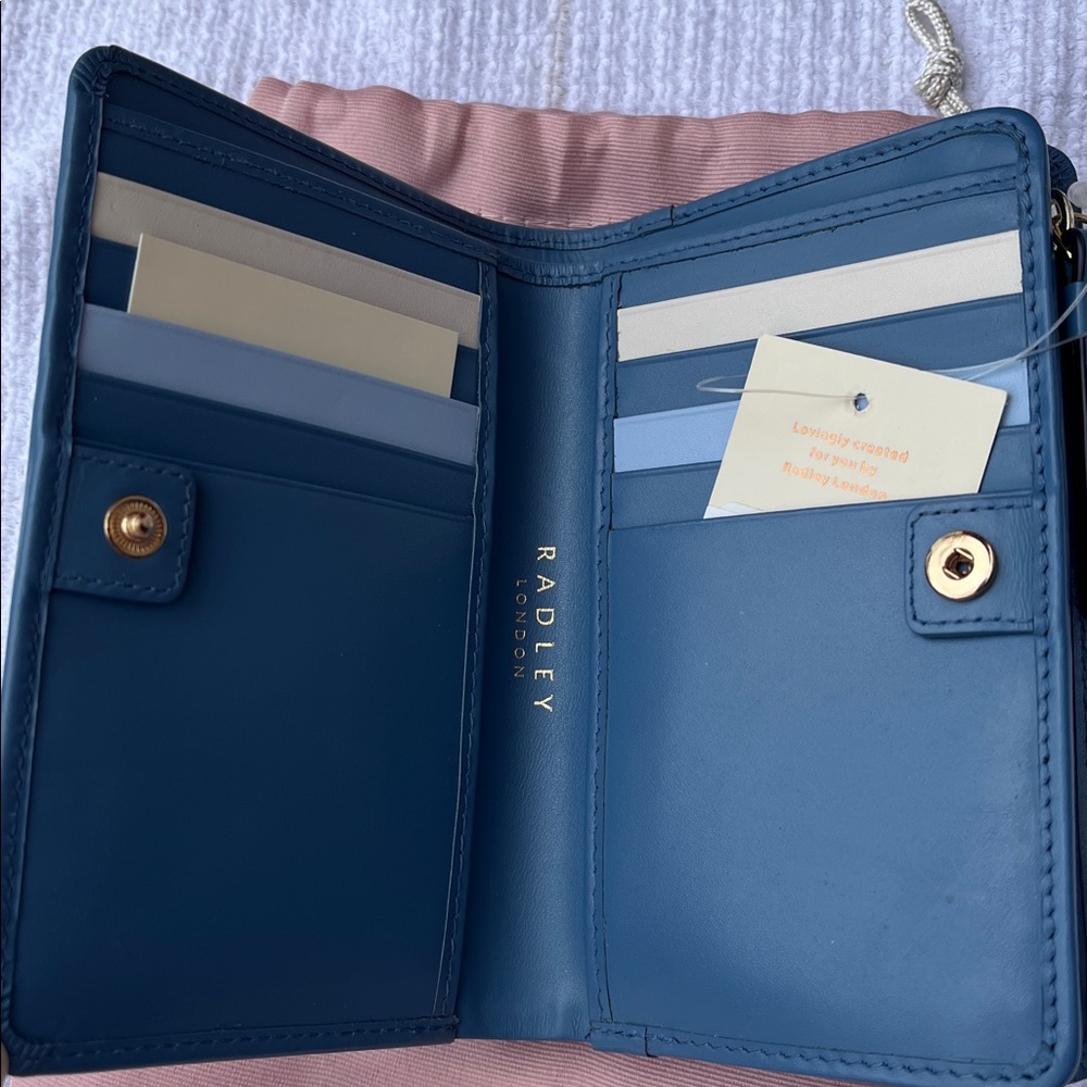 Authentic Radley Bi Fold Wallet - Picture 12 of 14
